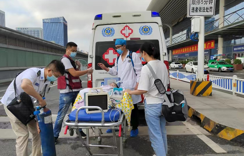 阿尔山市救护车出租公司