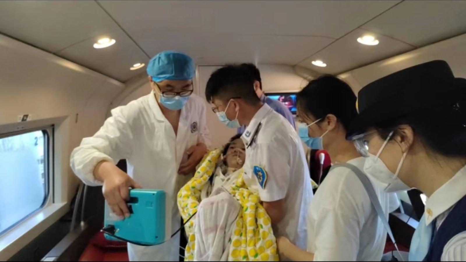 阿尔山市专业高铁转运